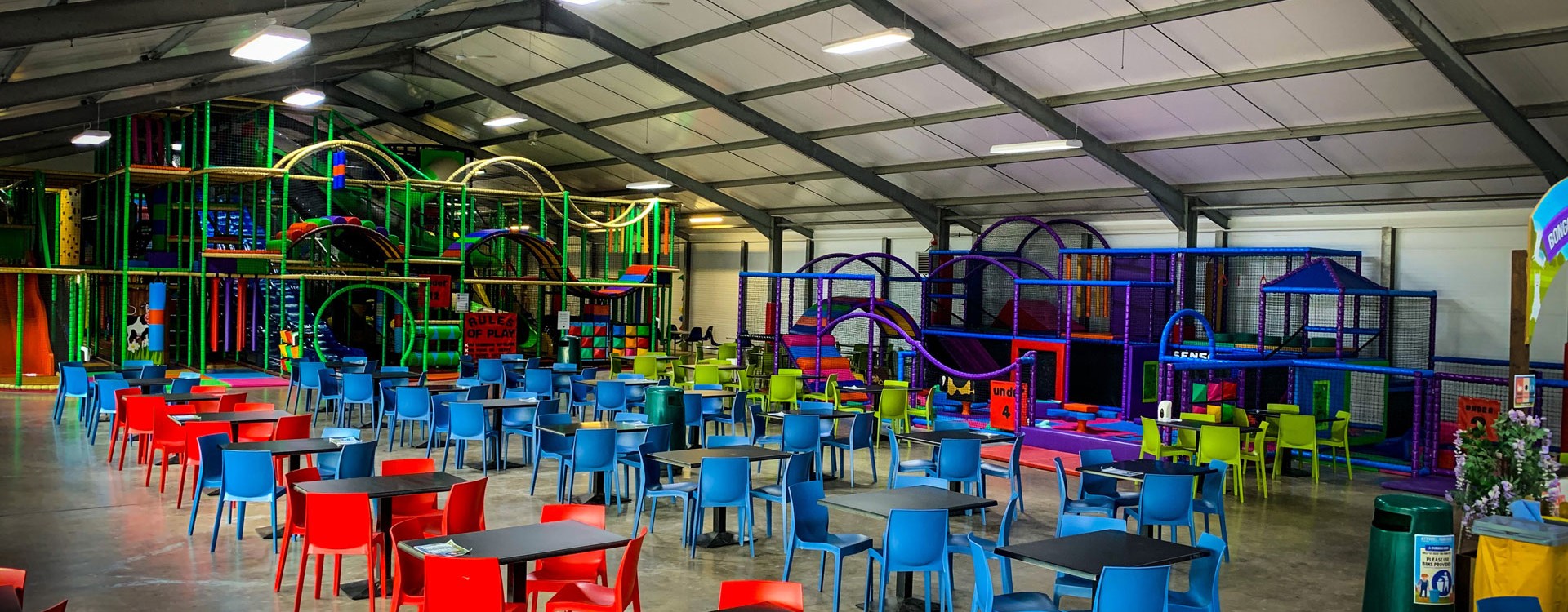 indoor-soft-play-attwell-farm-park